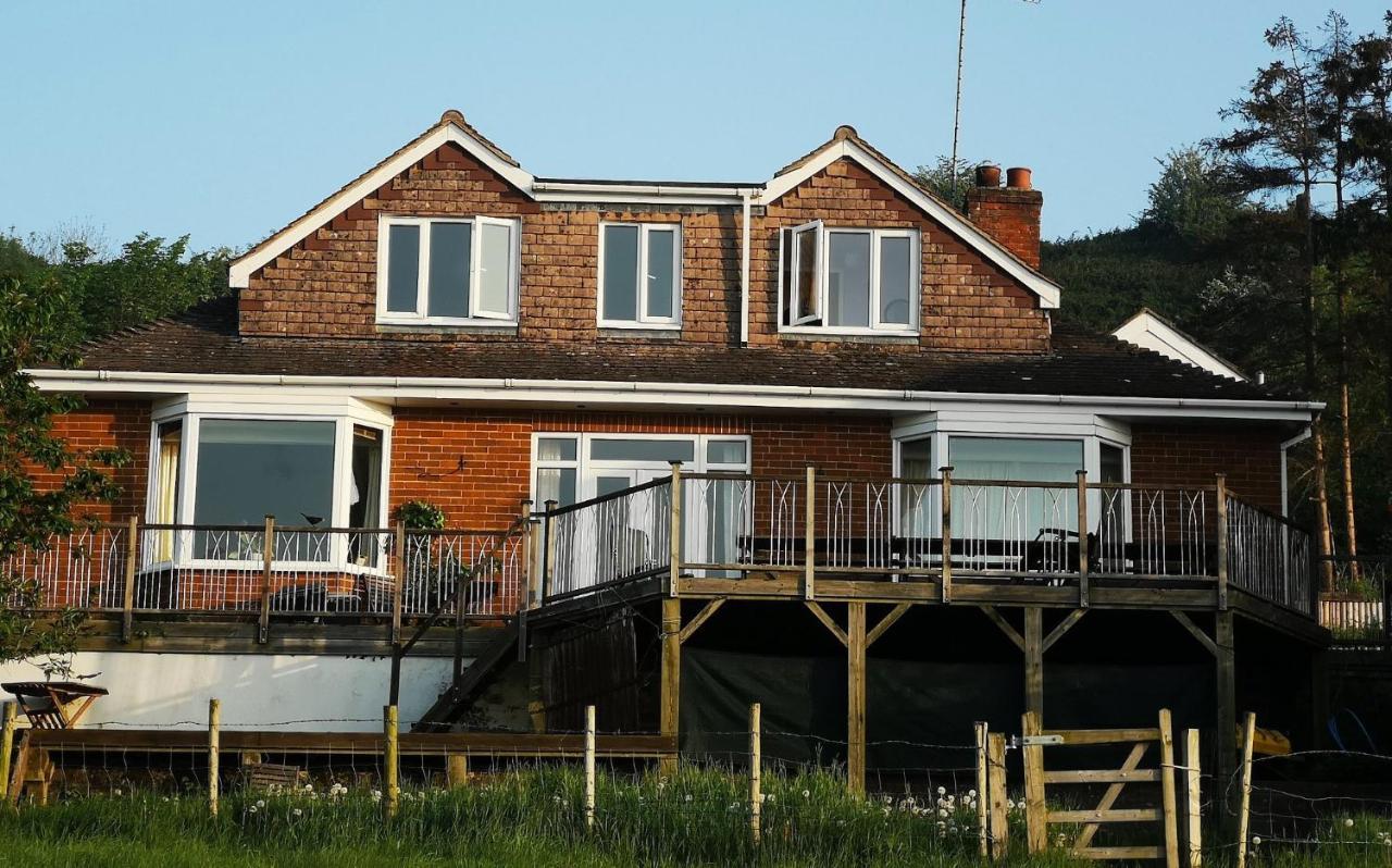 Healing Waters Sanctuary For Exclusive Private Hire And Self Catering Board, Vegetarian, Alcohol & Wifi Free Retreat In Glastonbury Exterior foto