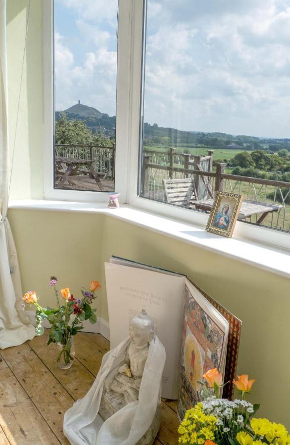 Healing Waters Sanctuary For Exclusive Private Hire And Self Catering Board, Vegetarian, Alcohol & Wifi Free Retreat In Glastonbury Exterior foto